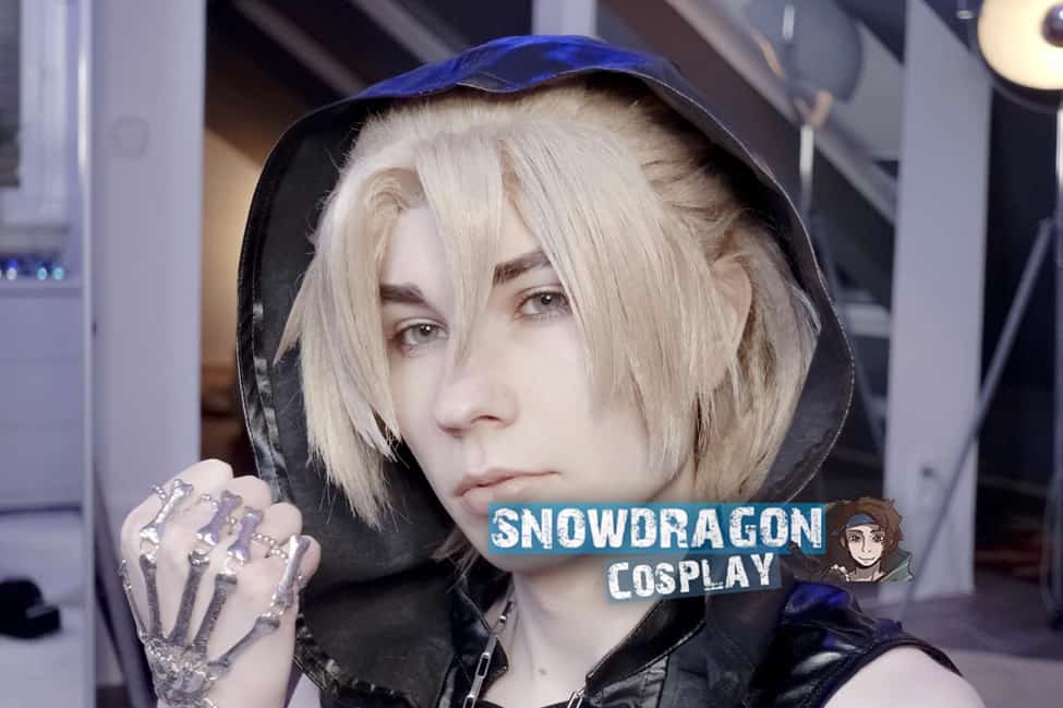 SnowDragon: Genshin Impact Albedo Cosplay